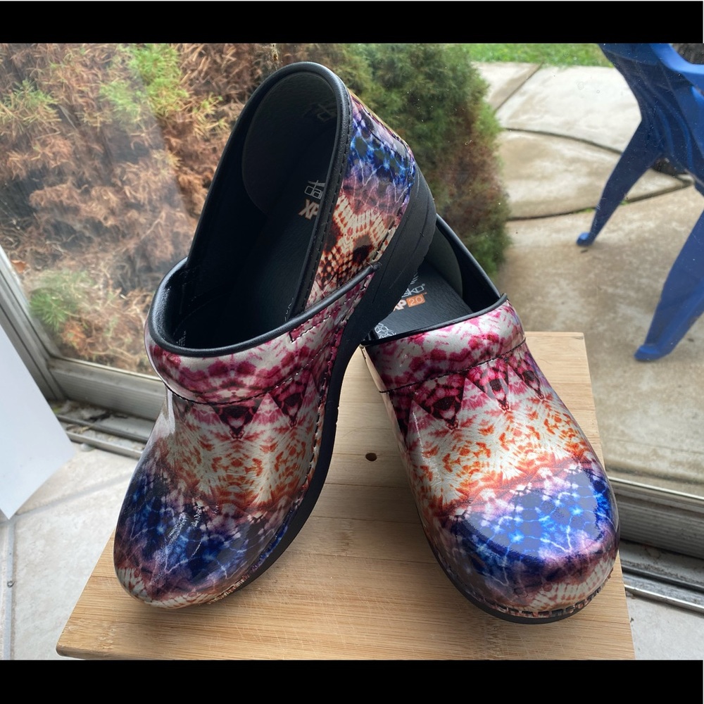 Dansko Women’s Clog